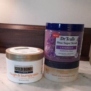 UNUSED.  Skincare Bundle